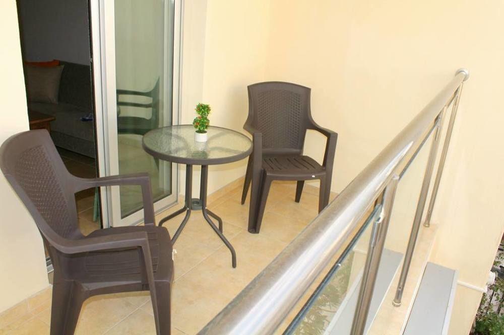 Maria Zintili Apartments Agia Napa Buitenkant foto