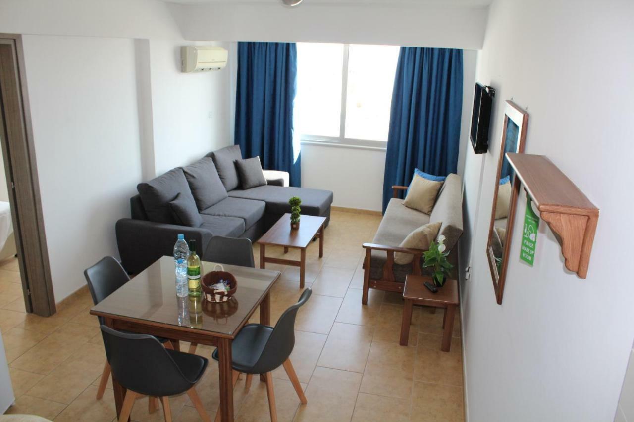 Maria Zintili Apartments Agia Napa Buitenkant foto